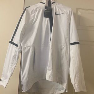 NIKE Aeroshield Men’s Large White with Hood